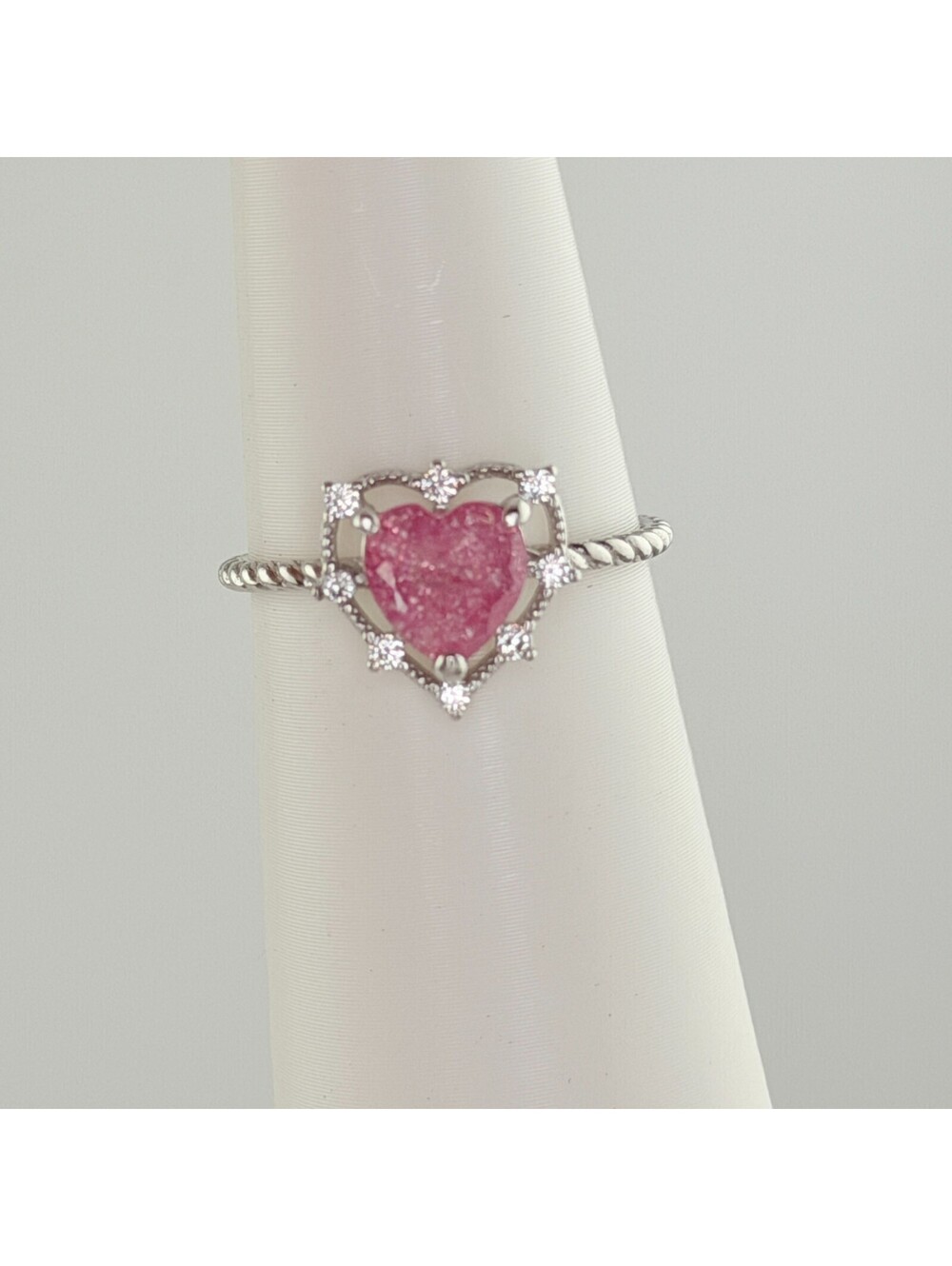 Bomb Party Ring Sz 8 Sterling Club Rose Ice Crystal .925 Silver Heart RG19904